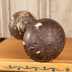 #27722 - Antique&nbsp;Lockwood&nbsp;Fleur-De-Lis&nbsp;Doorknobs&nbsp;image