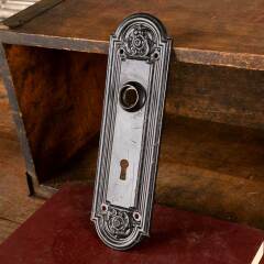 #28237 - Antique&nbsp;Yale&nbsp;&&nbsp;Towne&nbsp;Doorknob&nbsp;Backplate&nbsp;image