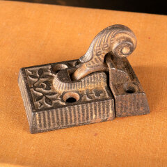 #43954 - Antique&nbsp;Cast&nbsp;Iron&nbsp;Window&nbsp;Sash&nbsp;Lock&nbsp;image