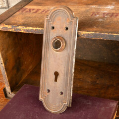 #44311 - Antique&nbsp;Arts&nbsp;&&nbsp;Crafts&nbsp;Doorknob&nbsp;Backplate&nbsp;image