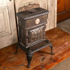 #45973 - Antique&nbsp;Cast&nbsp;Iron&nbsp;Parlor&nbsp;Stove&nbsp;w/&nbsp;Tile&nbsp;Cameo&nbsp;image