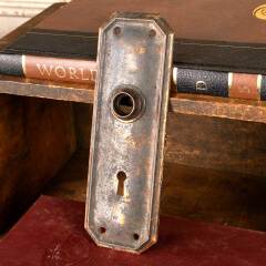 #46203 - Antique&nbsp;Arts&nbsp;&&nbsp;Crafts&nbsp;Doorknob&nbsp;Backplate&nbsp;image