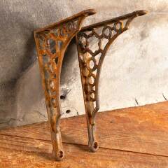 #47344 - Antique&nbsp;Ornate&nbsp;Cast&nbsp;Iron&nbsp;Shelf&nbsp;Brackets&nbsp;image