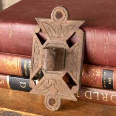 #48624 - Antique&nbsp;Cast&nbsp;Iron&nbsp;Oil&nbsp;Lamp&nbsp;Wall&nbsp;Bracket&nbsp;image