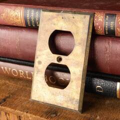 #48631 - Vintage&nbsp;Brass&nbsp;Electric&nbsp;Outlet&nbsp;Cover&nbsp;image