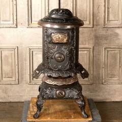 #49384 - Antique&nbsp;Derby&nbsp;Windsor&nbsp;Cast&nbsp;Iron&nbsp;Parlor&nbsp;Stove&nbsp;image