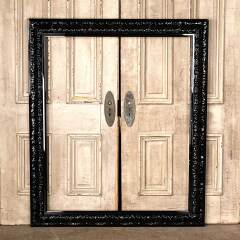 #49927 - Large&nbsp;Lacquered&nbsp;Black&nbsp;Picture&nbsp;Frame&nbsp;image