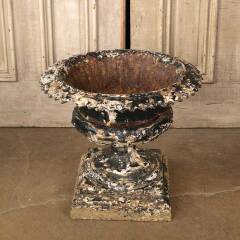 #50443 - Antique&nbsp;Cast&nbsp;Iron&nbsp;Garden&nbsp;Urn&nbsp;Planter&nbsp;image