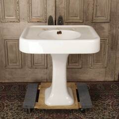 #50506 - Antique&nbsp;Cast&nbsp;Iron&nbsp;Bathroom&nbsp;Pedestal&nbsp;Sink&nbsp;image