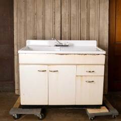 #51634 - Vintage&nbsp;Porcelain&nbsp;Enameled&nbsp;Kitchen&nbsp;Sink&nbsp;image