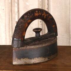 #54813 - Antique&nbsp;Cast&nbsp;Iron&nbsp;&&nbsp;Wood&nbsp;Sad&nbsp;Iron&nbsp;image