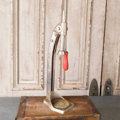 #55580 - Vintage&nbsp;Table&nbsp;Top&nbsp;Bottle&nbsp;Cap&nbsp;Press&nbsp;image
