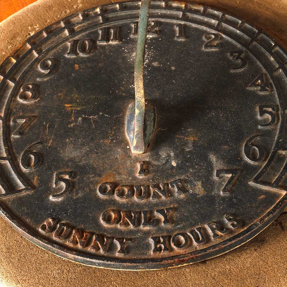 Sundial & Chimney Pot Garden Ornament image 6