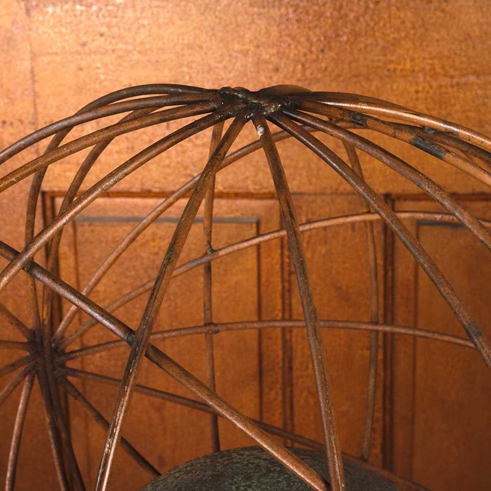 Metal Spheres & Pedestal Garden Ornament image 5