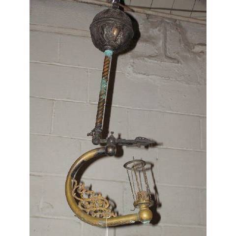 #1696 Antique Brass Oil Lamp image 2