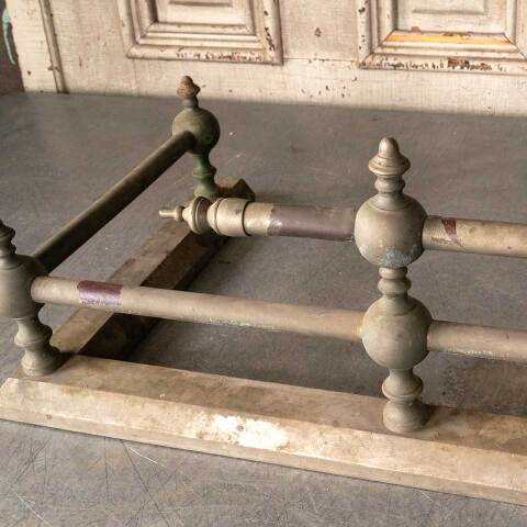 #17700 Salvaged Antique Brass Fireplace Fender image 4