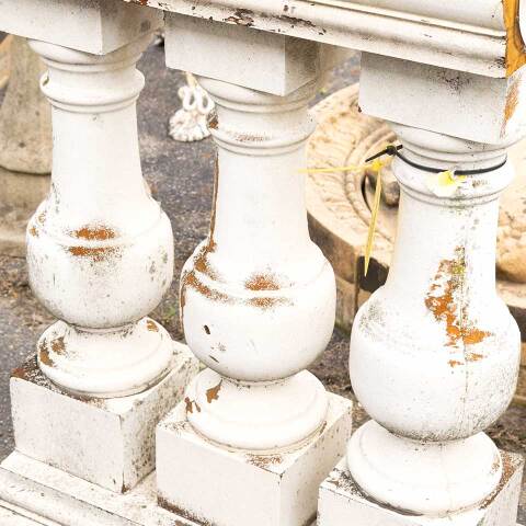 #17772 Salvaged Exterior Fypon Balustrade Railing image 6