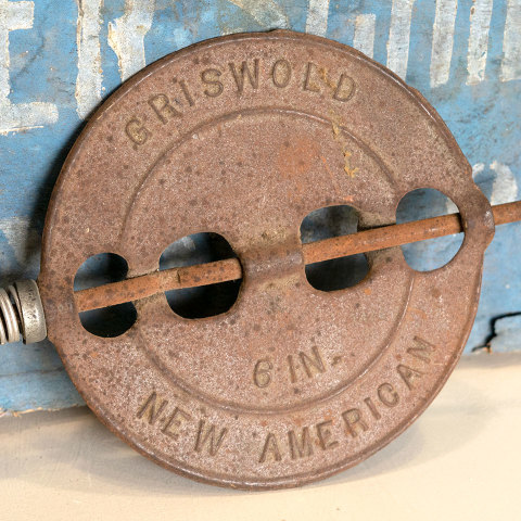 #21790 Griswold 6 Inch Stove Pipe Damper Spindle image 2