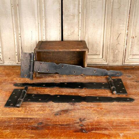 #22126 Metal Strap Door Hinges image 4