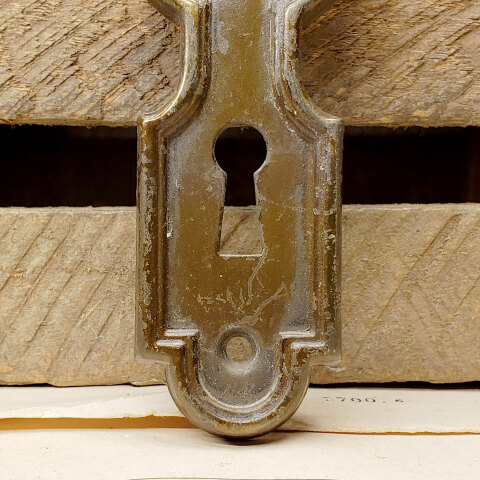 #25483 Antique Salvaged Doorknob Backplate image 3