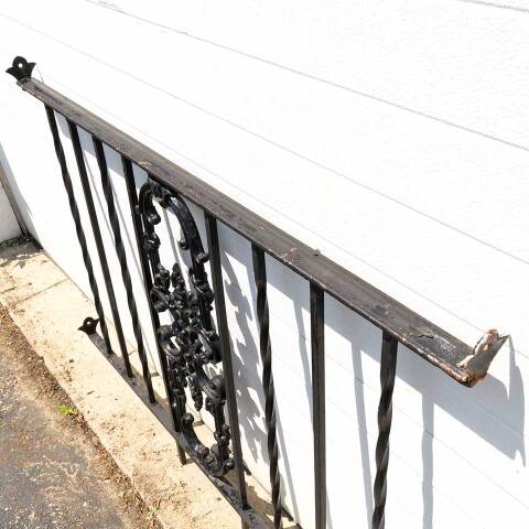 #34550 Salvaged Vintage Cast Iron Railing Section image 5