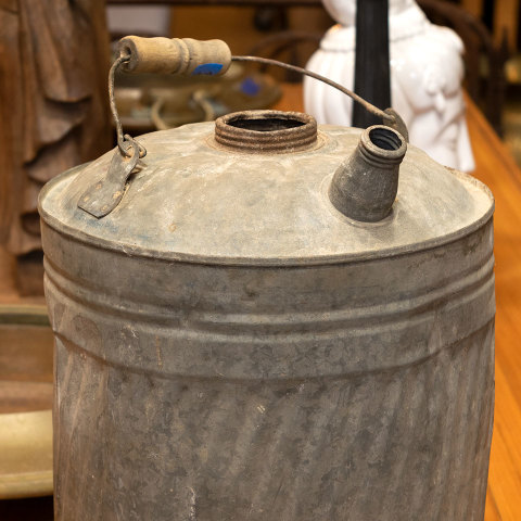 #38581 Old Galvanized Fuel Can image 2