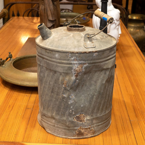 #38581 Old Galvanized Fuel Can image 4