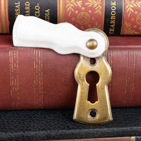 #40371 Porcelain Draft Cover Keyhole Escutcheon image 5