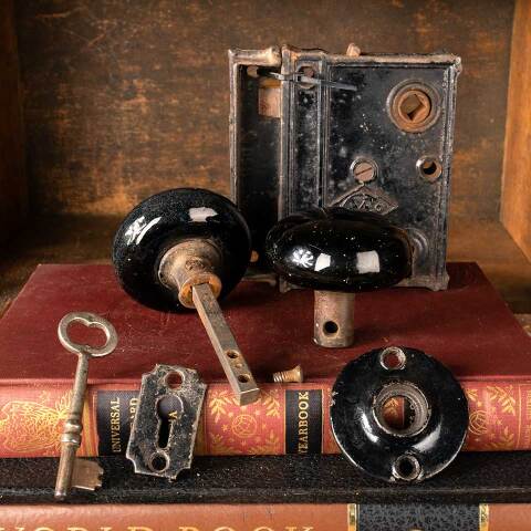 #40605 Russell & Erwin Rim Lock Door Hardware Set image 7