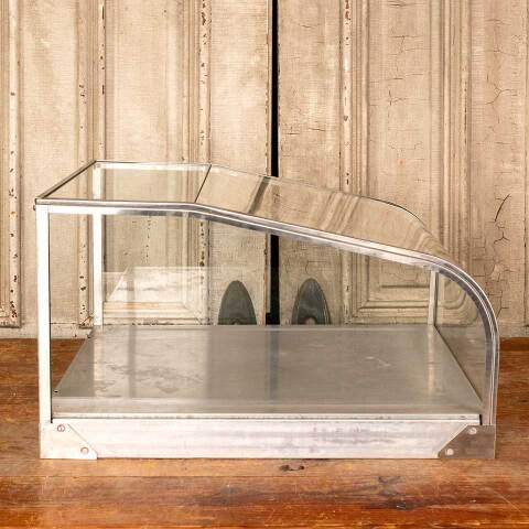 #41266 Vintage Curved Front Countertop Display Case image 4