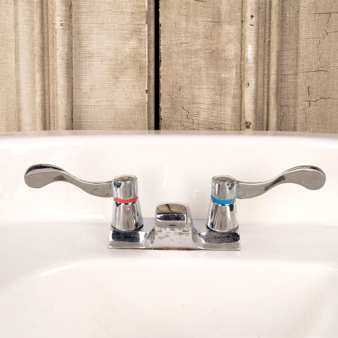 #41299 Salvaged Porcelain Wall Hung Bathroom Sink image 5