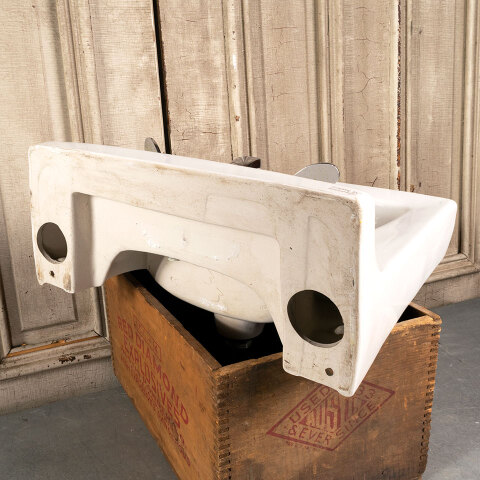 #41306 Salvaged Porcelain Wall Hung Bathroom Sink image 8