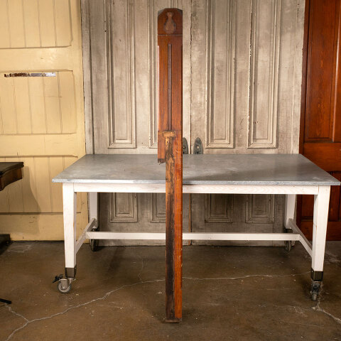 #41721 Salvaged Antique Oak Staircase Newel Post image 5