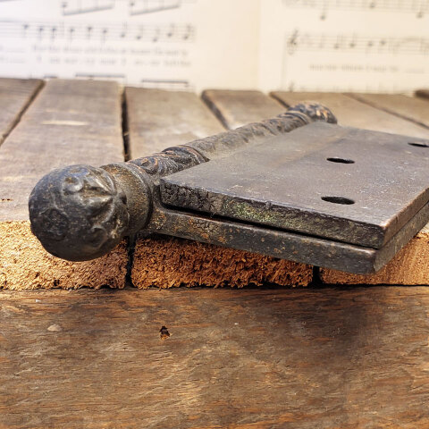 #42672 Antique Russell & Erwin 3 1/2" Door Hinge image 5