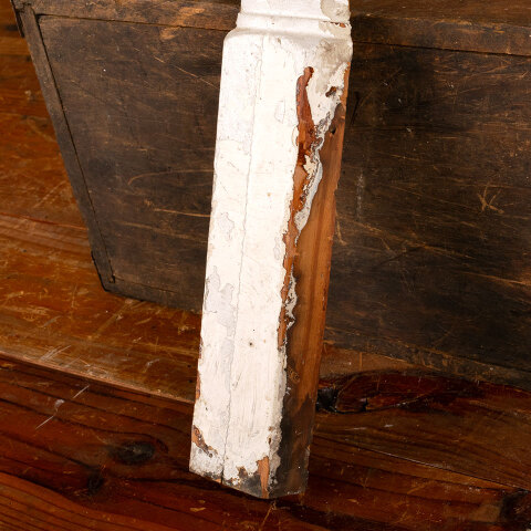 #42694 Salvaged Baseboard 120 Degree Corner Block image 3