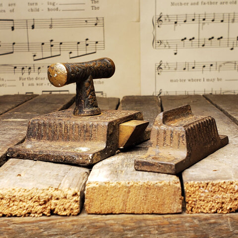 #43357 Antique Victorian Eastlake Cabinet Latch image 6