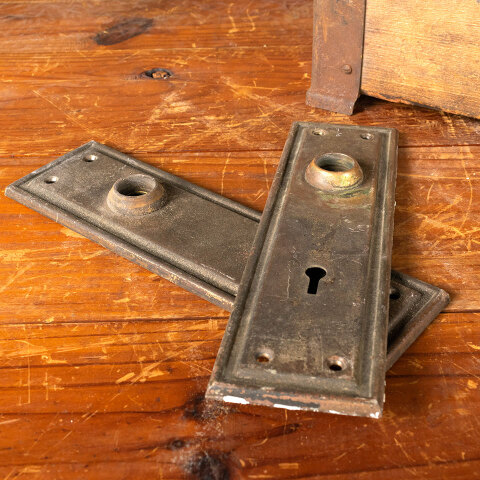 #43998 Antique Brass Doorknob Backplates Hardware image 4