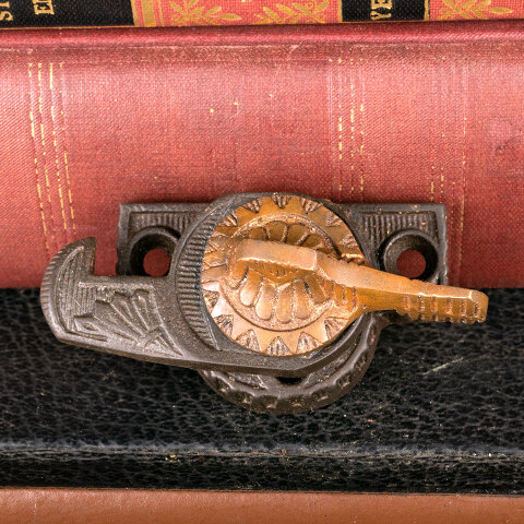 #44534 Antique Ornate Victorian Sash Window Lock image 3