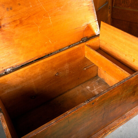 #44782 Antique Pine Blanket Chest image 7