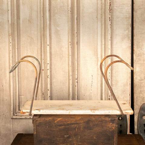 #45429 Antique Clawfoot Bathtub Hanging Wood Seat image 3