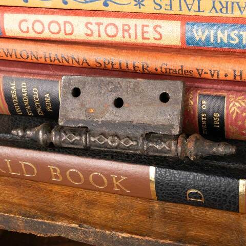 #45579 2 1/2" Antique Steeple Finial Door Hinge image 5