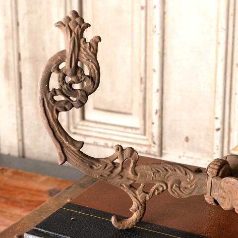 #45850 Antique Ornate Cast Iron Hall Tree Hook image 3