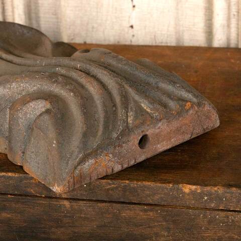 #45995 Antique Cast Iron Acanthus Leaf Ornament image 7