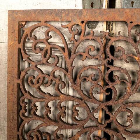 #46069 27x27 Antique Ornate Cast Iron Vent Cover image 2