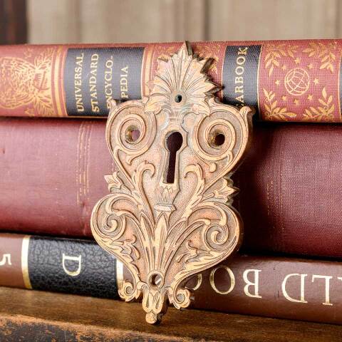 #46099 Antique Ornate Bronze Keyhole Escutcheon image 2