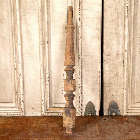 #46330 Antique Turned Oak Staircase Baluster image 4