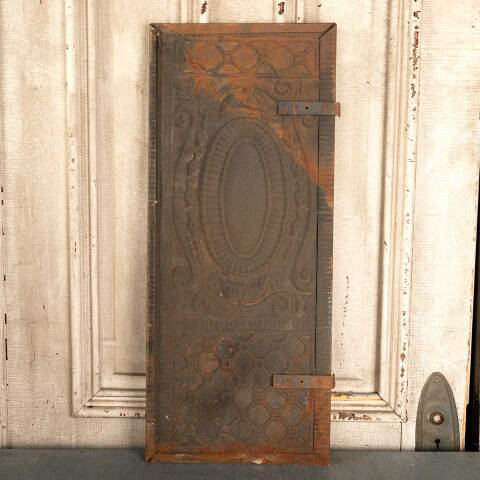 #46465 Antique Rusty Pressed Metal Fireback Panel image 5