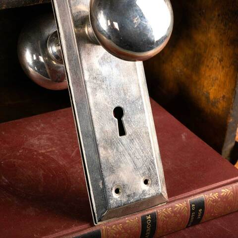 #46484 Vintage Chrome Doorknob Door Hardware Set image 3