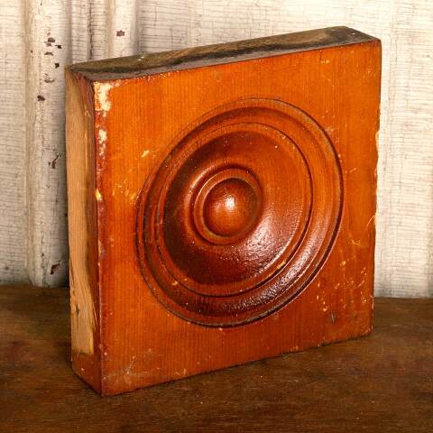 #46773 Salvaged Antique Pine Rosette Trim Block image 3