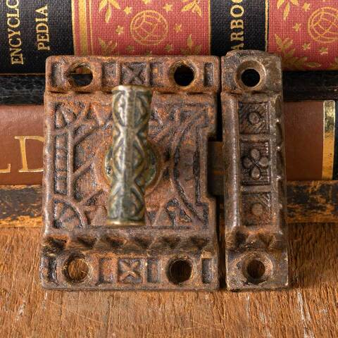 #47103 Antique Ornate Victorian Cabinet Latch image 2